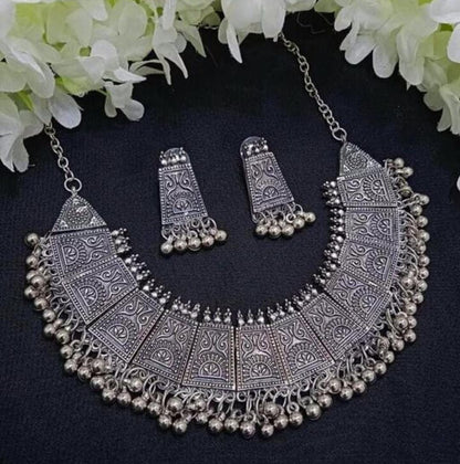 Indian Silver Plated Rajasthni Look Ghungroo Choker Necklace Set With Earrings