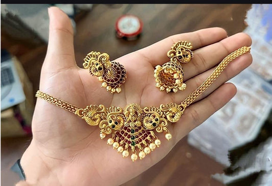 Temple Look Traditional Artificial Stone With Pearls Dropping Gold Plated Chokar Necklace Set With Earrings