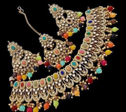 Designer bollywood Gold Plated White Traditional jewelry set, Set With Choker Earrings maang tikka, Kundan Necklace Set, Earrings, Jhumka