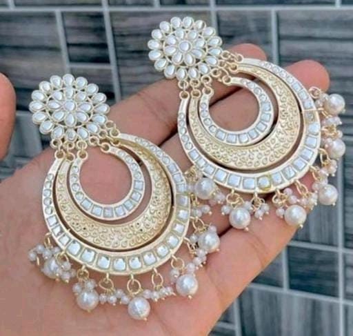 Bollywood Glamour- Kundan Hoop Earrings Set With Maangtika Set, Partywear White Chandbaliyan Earrings, Hoop Meenakari Earrings For Women