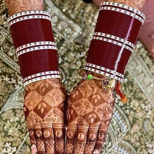 Punjabi Red Bride Bangles/Indian Wedding Punjabi Chooda/Red Chura Bangles/ Bridal Punjabi Chura Wear Red and Golden Chura Set for Marriage