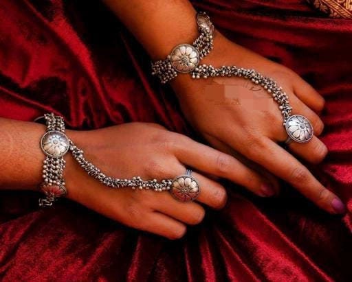 Silver Metal Oxidised Hathphool Set, Silver Chudiya, Ethnic Chudiya Bangles Set, Traditional Bangles, Braceler & Bangles, Cuff Bracelet