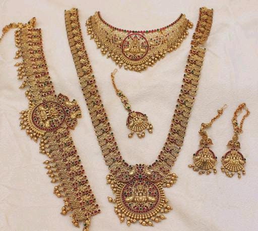 Premium Matte Finish Gold Plated South Indian Bridal Necklace Set With Maangtikka, Waist Belt | Women Golden Party Wear Jewelry