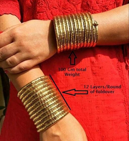 Golden Spiral Bangle/ Spiral Kalamkari Bangle/ Engraved Bangles Assortment / Minimalist Bangles Set / Spirals Patterns Bangles Set