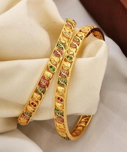 Rajwadi style bangle set/ traditional look golden bangles /polki bangles /women new arrival jewellery /bride bangles /fashion bangles