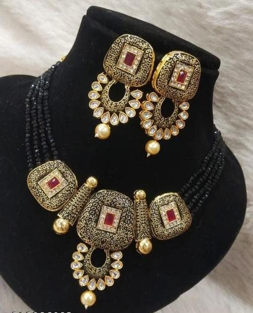 indian Beaded Kundan Necklace Set / Handmade Kundan Jewelry Set / Festive Necklace Set/Jewelry set for women/ Indian Wedding Necklace Set