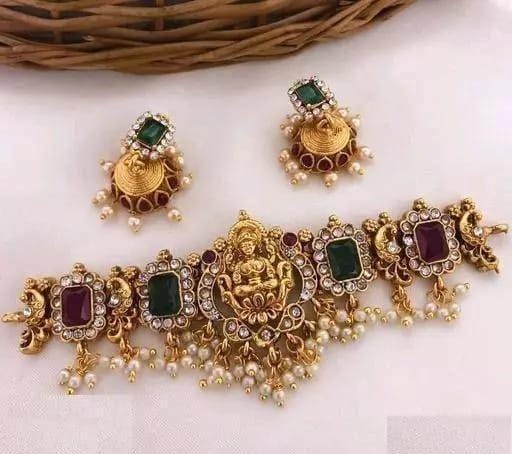 Temple Laxmi maa Green-pink Kundan Studded Pearls Dropping Bridal Gold Finish Choker Set, Handmade Gold Necklace Set, Minimalist Jewelry