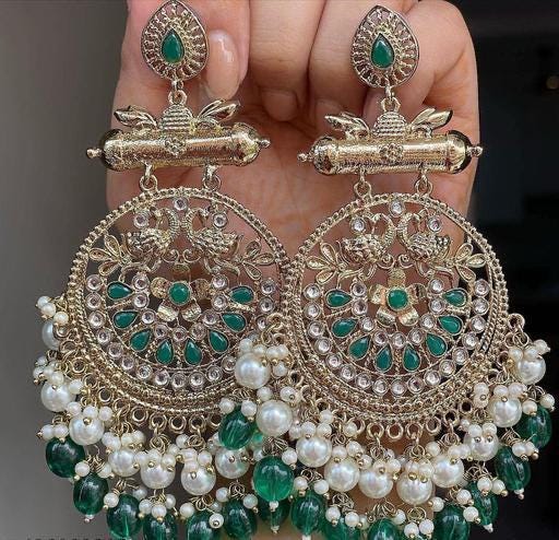 Green Chandbali, Gold Long Earrings, Green earrings, indian jewellery, Kundan, bollywood style, wedding jewellery, Kundan Chandbali